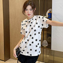 ルイヴィトン スーパーコピー スタープリントTシャツ 1AA9WV