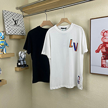 ルイヴィトン コピー NBA Tシャツ フロントアンドバックレタープリントT 1A8X8R 1A8X8R