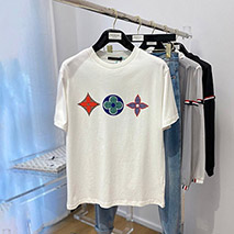 ルイヴィトン スーパーコピー Ｔシャツ ハーフパンツデニムスニーカーに！半袖 1A7WIE