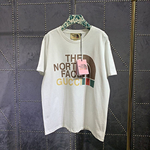 グッチ×ノースフェイス スーパーコピー コラボ スペシャルロゴTシャツ Noi26522