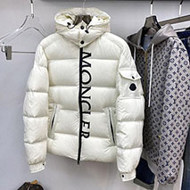 モンクレール 偽物 ダウン MAURES 超希少カラー moa21700