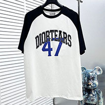 ディオール スーパーコピー ティアーズ 47ロゴ プリント Tシャツ det80942