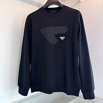 プラダ スーパーコピー ロゴ スウェットシャツ pux81820