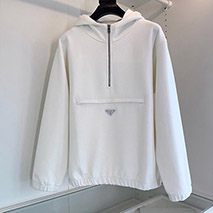 プラダ 偽物 オーバーサイズ パーカー フーディ ロゴ入り puw95762