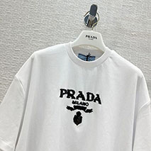 プラダ コピー 刺繍入り インターロック クロップドTシャツ ショート 3560AR 103H