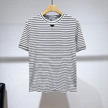 プラダ スーパーコピー プリント インターロック ボーダーTシャツ puc23710