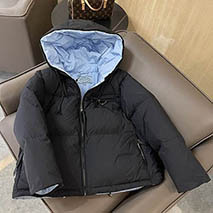プラダ コピー クロップドカシミアダウンジャケット pui59982