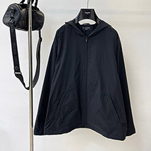 バレンシアガ スーパーコピー Tracksuit ジャケット ウィンドブレーカー ロゴ 725275TYD361000