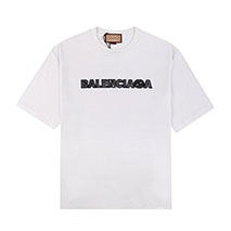 バレンシアガ スーパーコピー ×グッチ ブラックロゴ ホワイトTシャツ guv81493