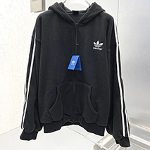 バレンシアガ スーパーコピー ×アディダス フーディ baw08557