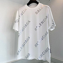 バレンシアガ 偽物 ALLOVER SPORTY LOGO フィット Tシャツ bal23559