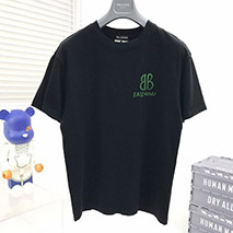 バレンシアガ スーパーコピー BB Pixel ミディアムフィット Tシャツ baq65636