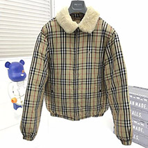 バーバリー リサイクルポリエステル パファージャケット Ban92718