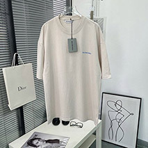 バレンシアガ スーパーコピー LOGO Tシャツ bao06323