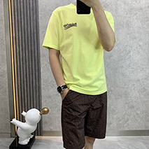 バレンシアガ 偽物 POLITICAL CAMPAIGN REGULAR FIT Tシャツ bar75756