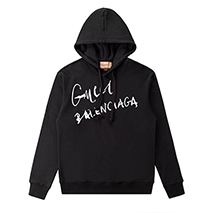 グッチ×バレンシアガ コピー ブラック ロゴ コットン パーカー guq23810