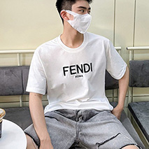 フェンディ 偽物 刺繍ロゴ 半袖 Tシャツ fef30580