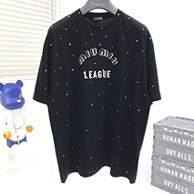 ミュウミュウ スーパーコピー Leagueロゴ入りのアイコニックなTシャツ myl95744