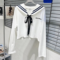 ミュウミュウ スーパーコピー 刺繍ロゴ セーラー襟 クロップド myw91174