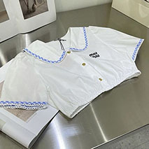 ミュウミュウ コピー 襟付きオーバーサイズTシャツ myf26576