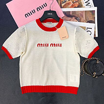 ミュウミュウ コピー 刺繍入りTシャツ コットン myn17950