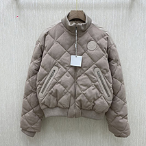 エルメス 偽物 ショート キルティング ダウンジャケット erl97758