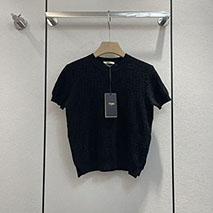 フェンディ 偽物 Tシャツ クルーネック 半袖 FFロゴ コットン feq42525