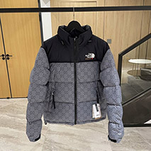 グッチ 偽物 ×ノースフェイス ウォーターリペラント ダウンジャケット guk03217