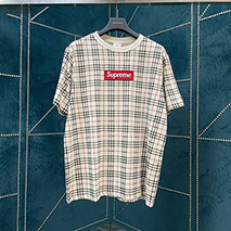 シュプリーム × バーバリー コピー ボックスロゴ Tシャツ Bam18179