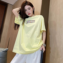 シュプリーム × バーバリー 偽物 ボックスロゴTシャツ She85649