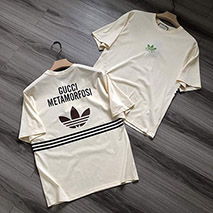 グッチ 偽物 アディダス Tシャツ 