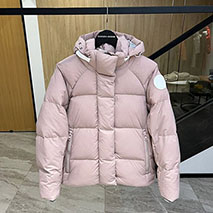 カナダグース スーパーコピー ホワイトラベル　ダウンジャケット EVERETT Cak24309