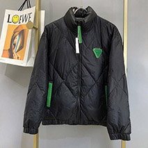 ボッテガ ヴェネタ 偽物 パファー ダウンジャケット bor97418
