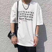 メゾンマルジェラ コピー ナンバーロゴTシャツ 白 Mab80079