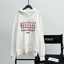 メゾンマルジェラ スーパーコピー レディースフードロゴパーカー Mag91492