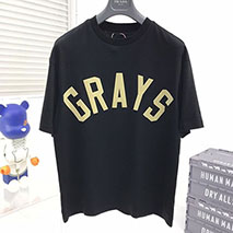 フィアオブゴッド スーパーコピー パロディ エッセンシャルズ キッズ半袖ロゴ入りＴシャツ fel94281