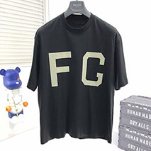 フィアオブゴッド 偽物 エッセンシャルズ キッズ半袖ロゴ入りＴシャツ fet31105