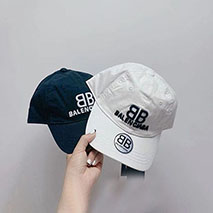 バレンシアガ スーパーコピー ロゴ刺繍 オーガニックコットンドリル製 キャップ bab83856