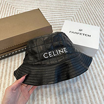 セリーヌ 偽物 バケットハット ラムスキン ロゴ刺繍入り Cen65731