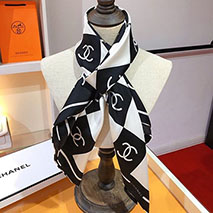 シャネル スーパーコピー シルクスカーフ shw65518