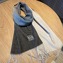 ロエベ コピー 勾配 スカーフ ウール カシミヤ lom29776