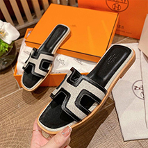 エルメス コピー Oran sandal オラン レザー＆キャンバス サンダル erq02555