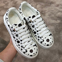 ルイヴィトン 偽物 LV × YK タイムアウト ライン スニーカー 1AB9VA