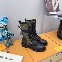 ルイヴィトン 偽物 ロングブーツ vuk99808