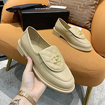 シャネル スーパーコピー CCターンロック ローファー she16939