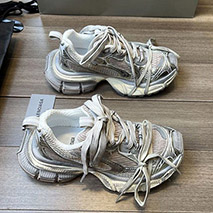  バレンシアガ コピー SNEAKERS スニーカー bag40312
