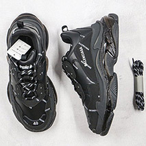 バレンシアガ スーパーコピー トリプルs スニーカー baz35977