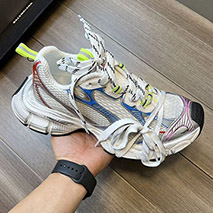 バレンシアガ スーパーコピー SNEAKERS スニーカー bak08099