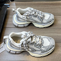 バレンシアガ 偽物 SNEAKERS スニーカー bai49519