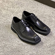 ベルルッティ 偽物 CLASSIC ヴェネチアレザー bej28229